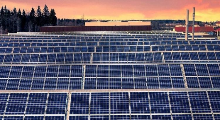 Gobierno mexicano niega permiso para planta de energía solar