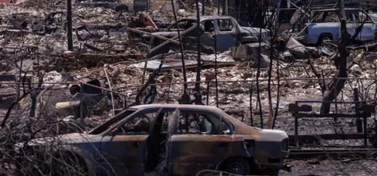 Sube a 106 la cifra de muertos por incendios en Hawái