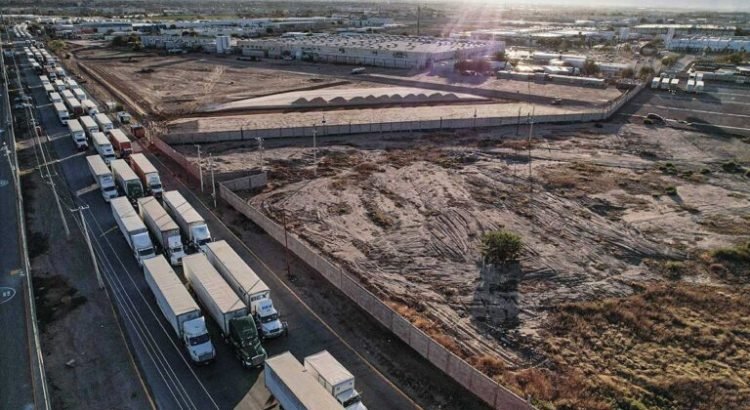 Se reanudan actividades en puente internacional entre Texas y Chihuahua