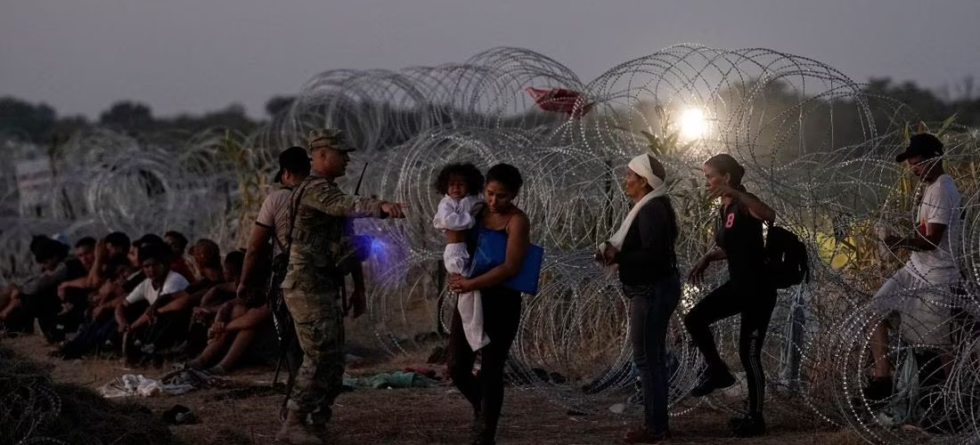Texas cierra el cruce fronterizo para frenar el paso de migrantes
