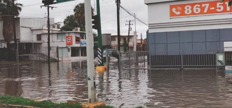 Cancelan eventos por lluvias en Nuevo Laredo y Laredo, Texas