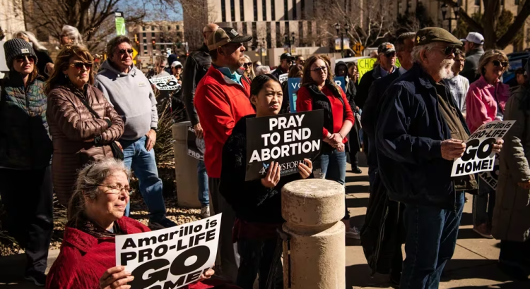 Kate Cox se vio obligada a salir de Texas para poder abortar