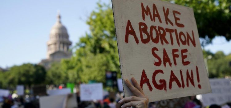 Mujer embarazada pide a un tribunal en Texas permiso para abortar