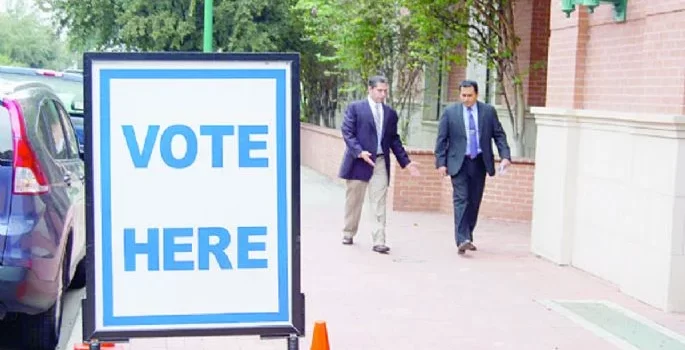 Casas en Laredo, reciben 127 mil tarjetas para votar