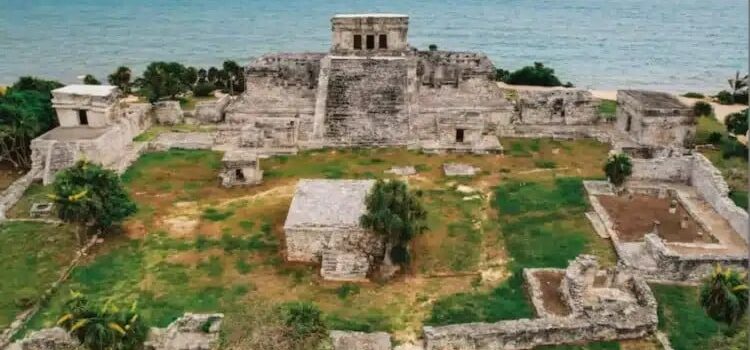 Zona arqueológica de Tulum, la tercera más visitada a nivel nacional