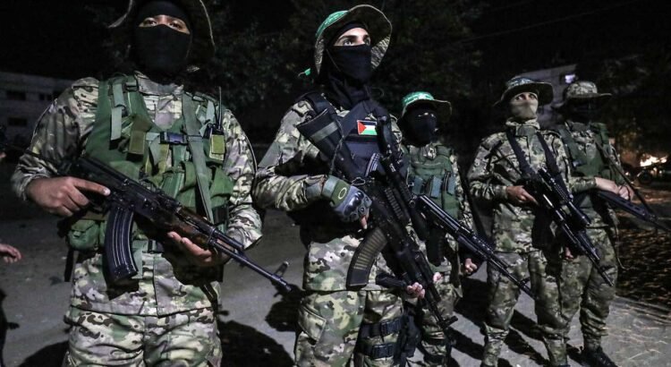 Hamás perdió «contacto» con el grupo que custodiaba a un rehén estadounidense-israelí