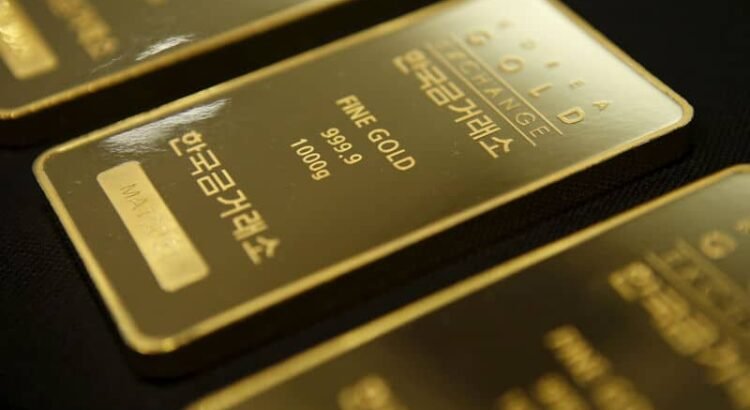 El oro cae 3 % tras el acuerdo comercial entre EE.UU. y China