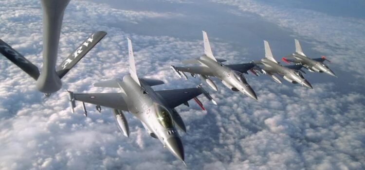 Bombarderos de EE.UU. llegan a las bases de Morón y Rota