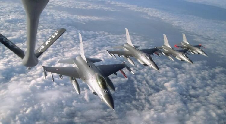 Bombarderos de EE.UU. llegan a las bases de Morón y Rota
