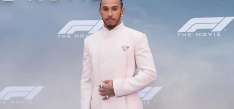 Lewis Hamilton roba el protagonismo en el estreno de la película de F1