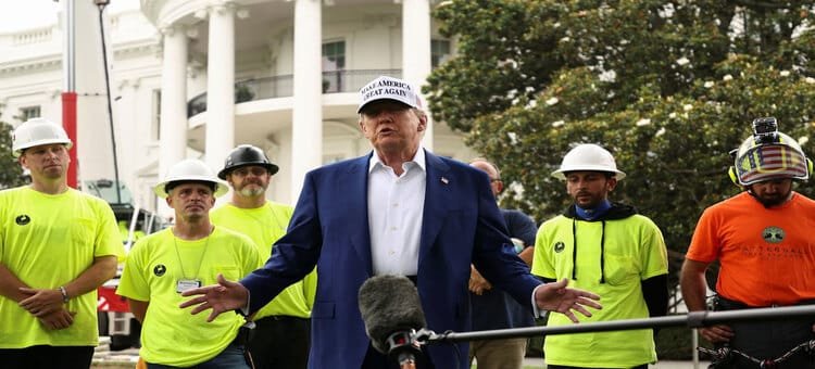Trump se opone a días festivos; «le cuestan a nuestro país miles de millones de dólares»