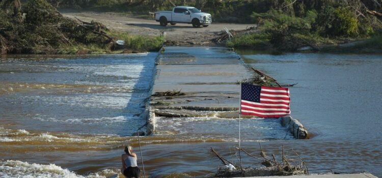 El Servicio Meteorológico Nacional defiende sus advertencias de inundaciones en medio de un nuevo escrutinio sobre los recortes de personal de Trump